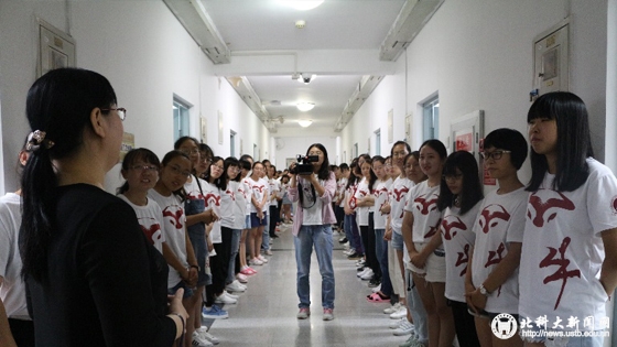 0833e05cfb956ae3ba147f66fffbc066.jpg 学校新闻图片格式(1).jpg