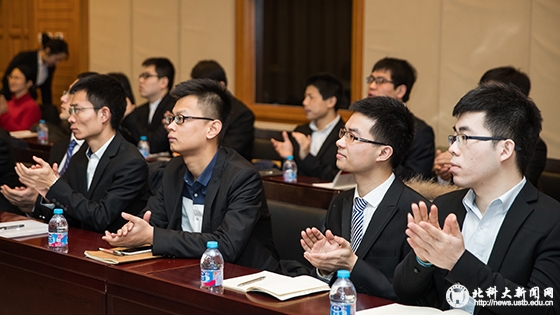 6c7dc2f521177448a4781deba032cb1f.jpg AB5I8837 拷贝.jpg