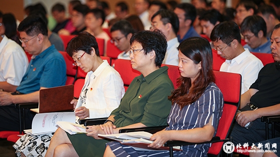 51c1db4e9824a261810fe3caae52ac90.jpg AB5I9197.jpg