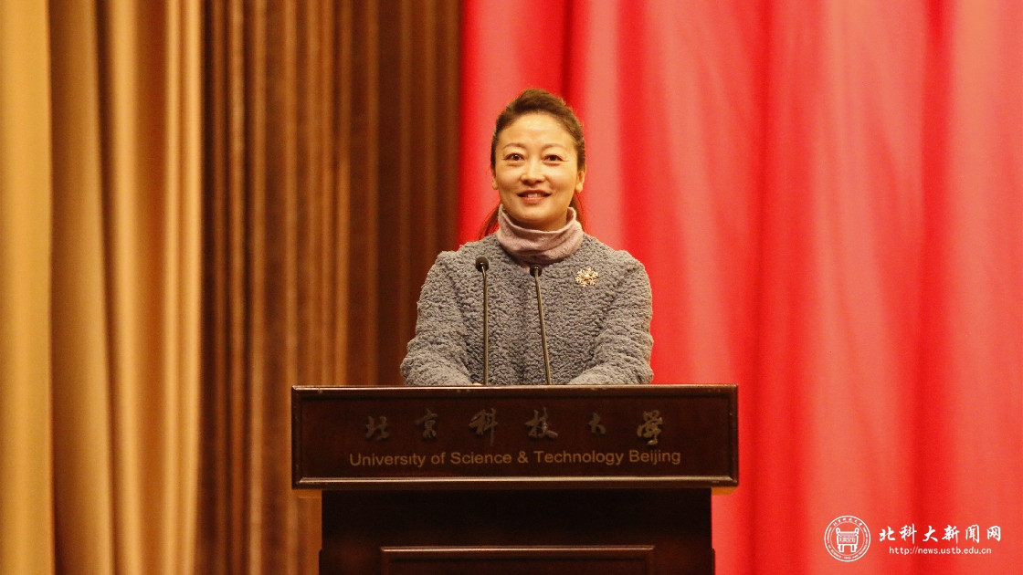 723248b957ab77de61e447f1ad416aec.jpg 张娟_副本.jpg