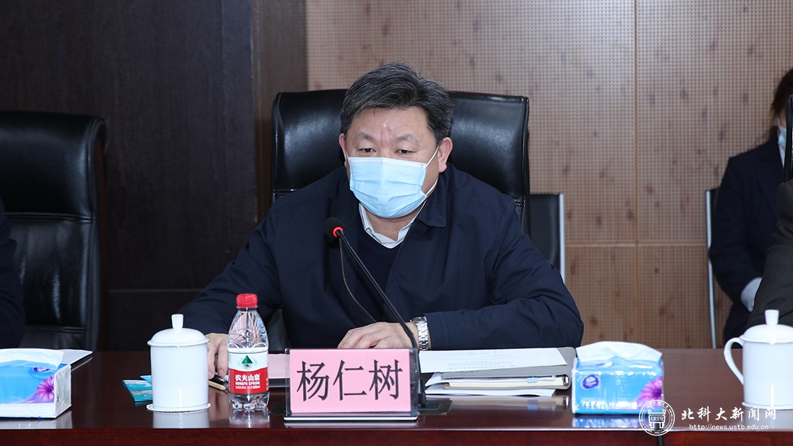2aadac7c5a20996f448e90ec6f33c31c.jpg AB5I2633.jpg