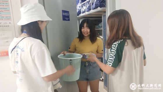 9d27cd247f351a12d7eb52a35d842e86.jpg