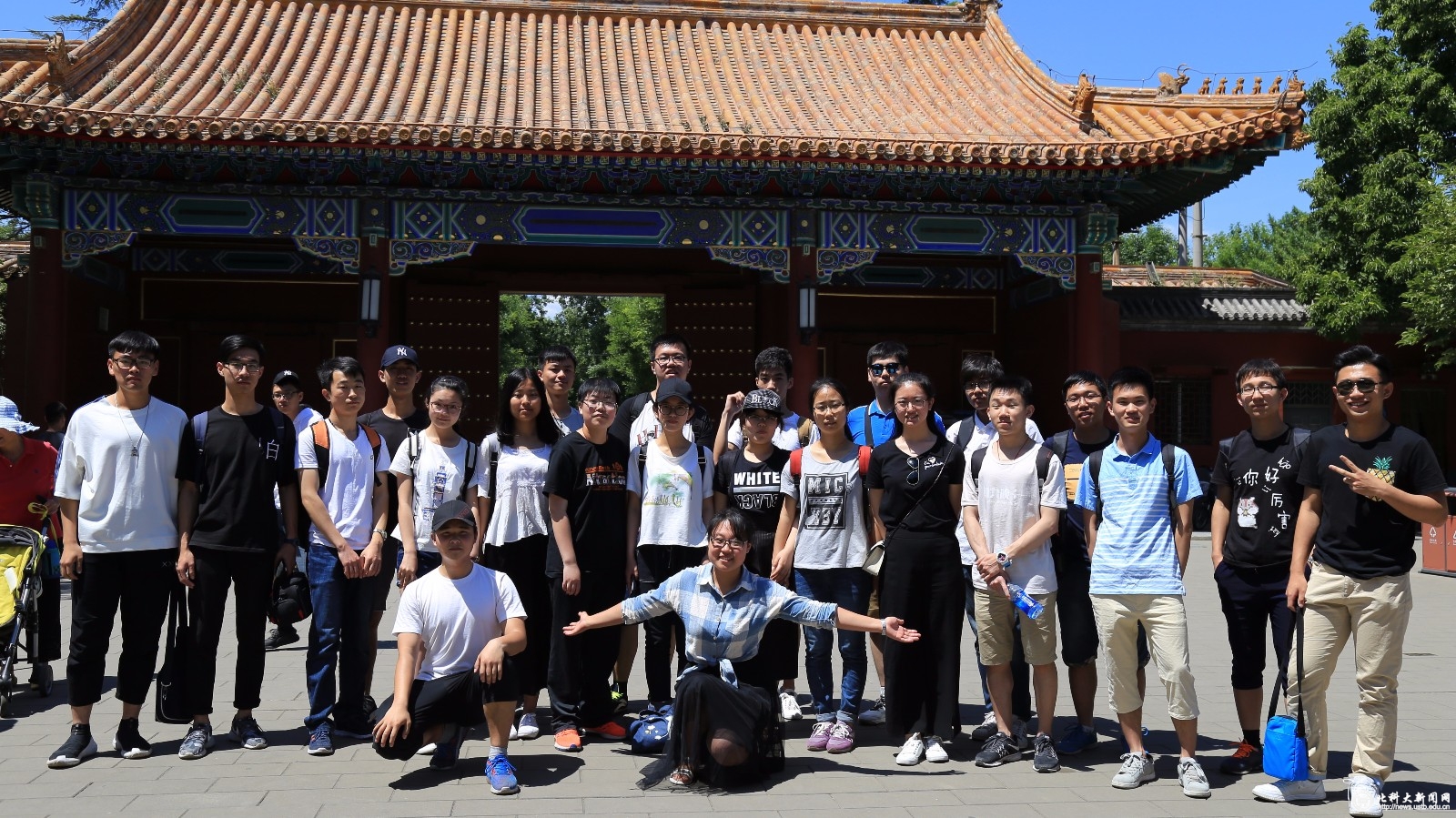 a75d3c82aef2ac9c760976d2cdd3b843.jpg a75d3c82aef2ac9c760976d2cdd3b843.jpg
