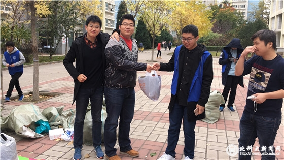 0ce5d99cc3041f53f7f1a50298e4fac5.jpg IMG_1221_副本.jpg