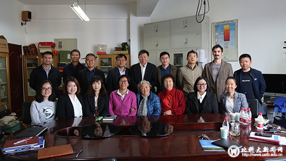 ce1353b1ef77910ef6e6d7247e17ea7e.jpg 合影.jpg