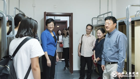 85caf6e0a3ecf2c75816c43f671376ea.jpg 迎新4_1.jpg