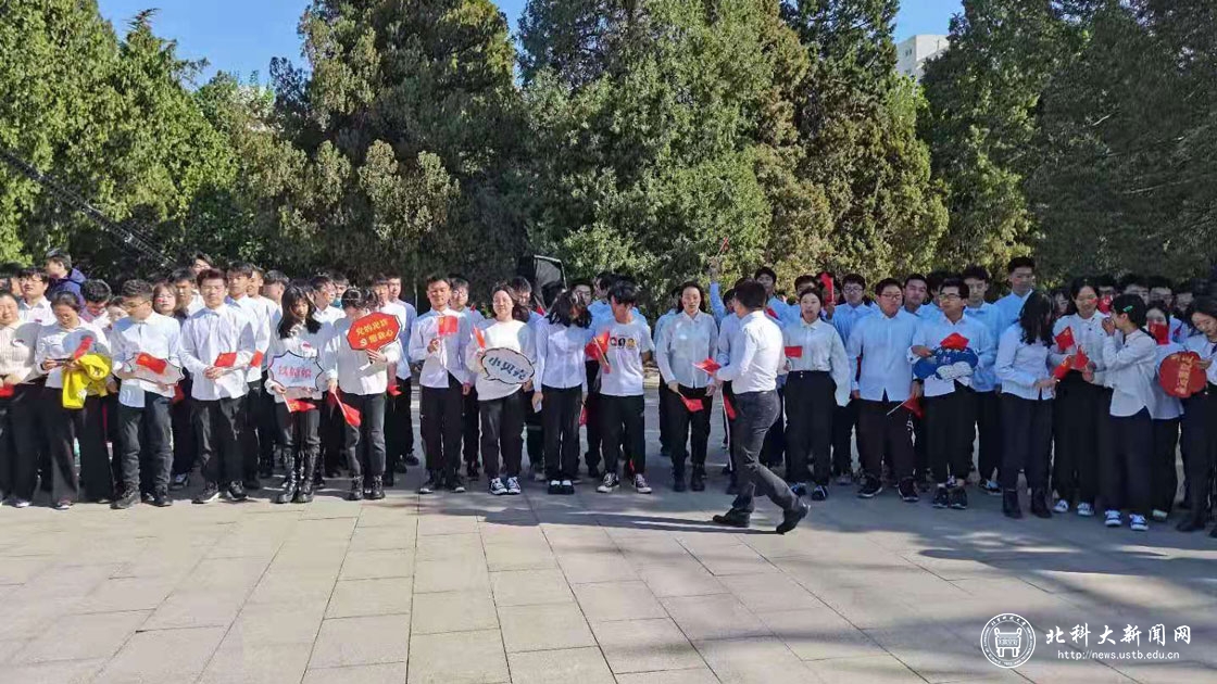 0606e362562f288952fce32ca138e03f.jpg 土资学院参与人员准备录制xx.jpg