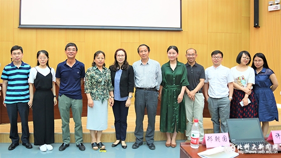 b4bdd23e5b0e6eaacf26bfc8f9ab1195.jpg 嘉宾合照.JPG