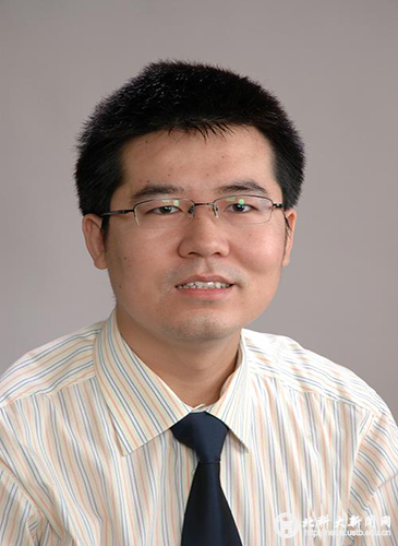 5d3d10772f0d2b1ce06842419d2e940b.png 贺威.png
