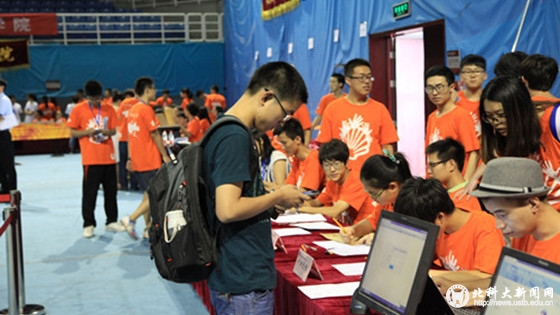 d3621eaa8ab40b0212eab6f590d58655.jpg 第一段后_副本.jpg