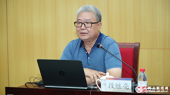 f6d86e81e3ad75eab262def7fd5e6301.jpg AB5I8133 拷贝.jpg