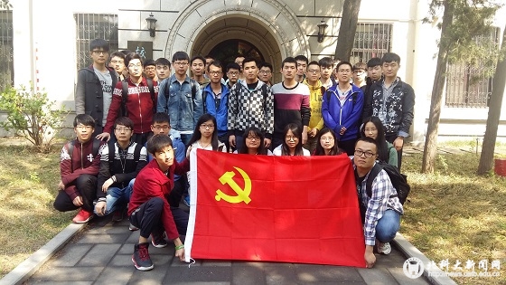 QQ图片20160413222904.jpg