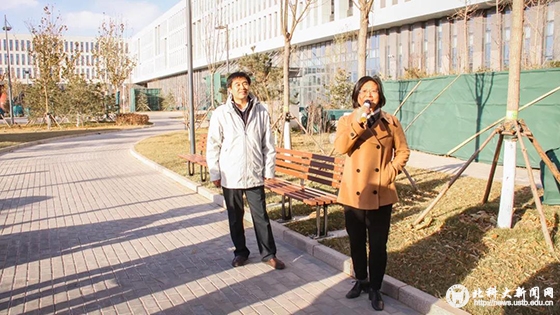 7d3fb71bc796242e306a6227e0486a50.jpg 参观2.jpg