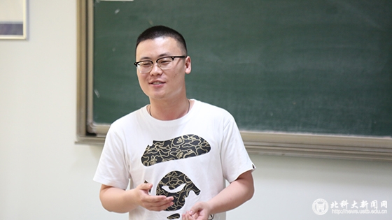 21d1e6d032cf0be8ebe8d23ecbaf1e3f.jpg 学长.JPG
