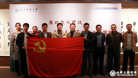 7dbdde14864aaa91f4e6bcf1e9d54f39.jpg 7d7084d723ee1872ac26e2c840c76266 拷贝.jpg