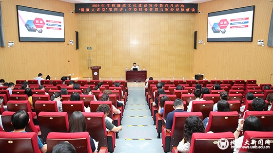eabe2f24e782bf9577656fe5890d572d.jpg AB5I2914.jpg