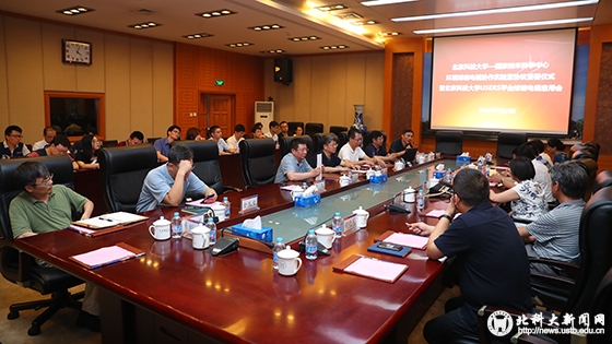81ec1bbc3d61819d0b1e41b59f228bbe.jpg AB5I4128 拷贝.jpg