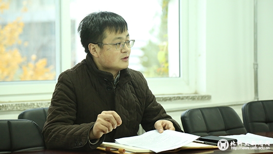 010765fb275d1f77ce8f81460c9a85fc.jpg 杨雄副书记发言(1).JPG