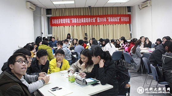 fc415cd6ba4d1f082144944ebe2540d5.jpg 学校新闻图片格式3.jpg
