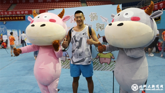 69a24a1406d32c8415e8290f67eb1ecb.jpg 学校新闻图片格式(1).jpg