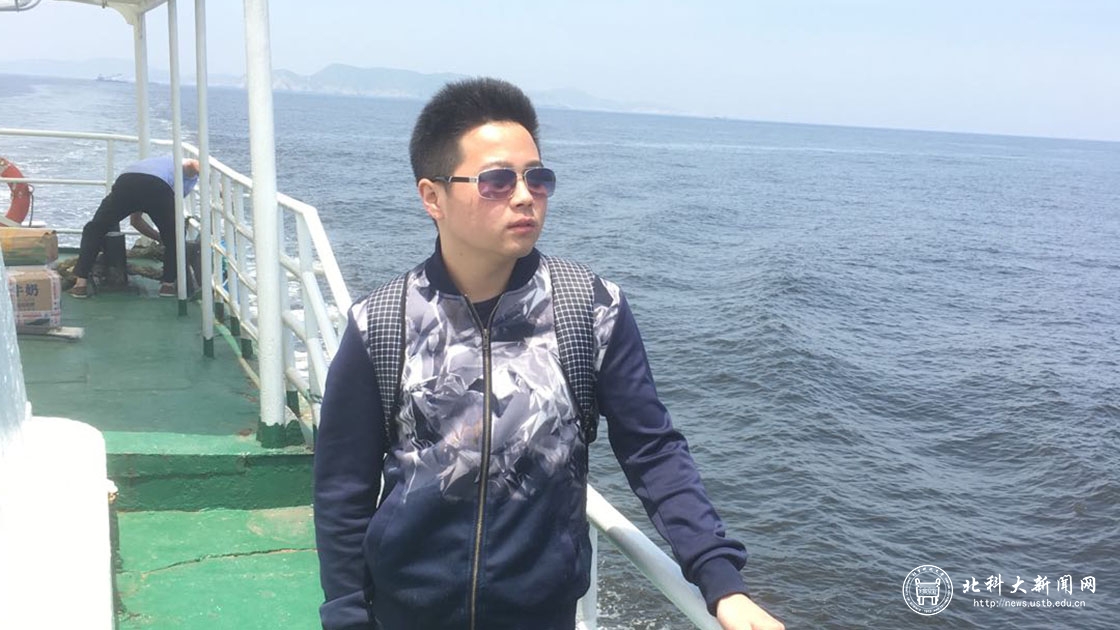 cd07854f719fa9b8a5484c4f8c67c30d.jpg 生活照.jpg