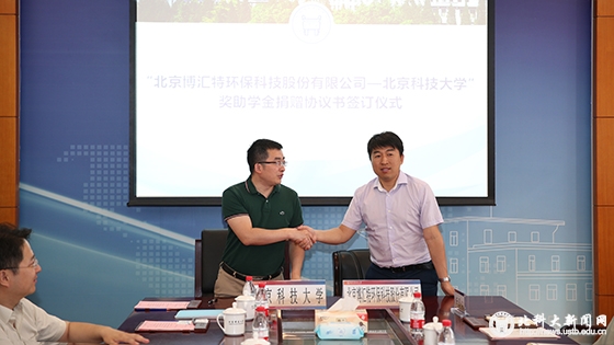 60ba90d800fea8dc74319aafa60c4f78.jpg AB5I8089.jpg