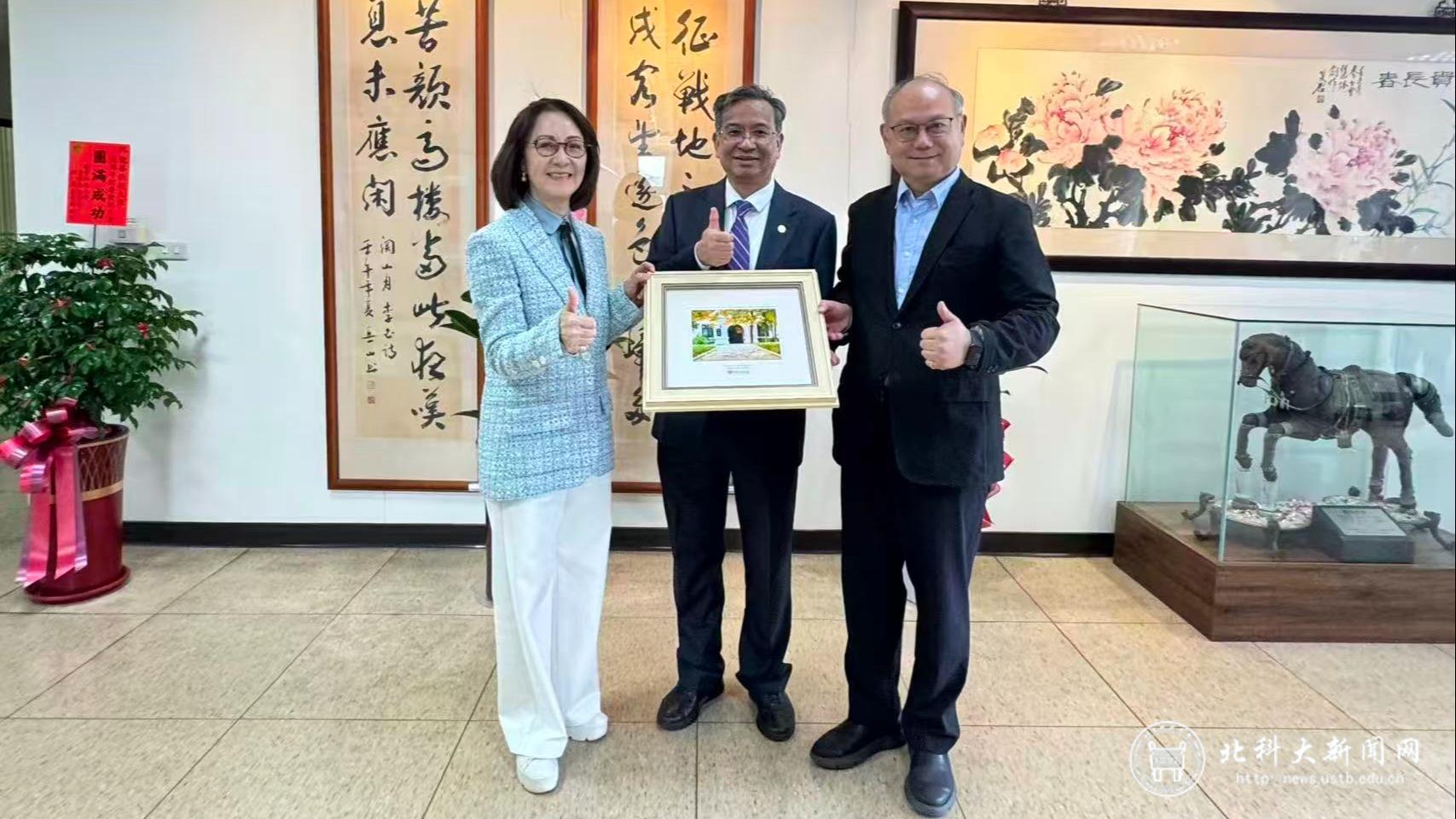 1ebd542c1c870ae13eef624e4c2853de