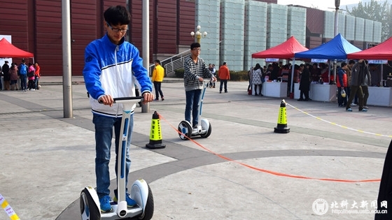 178e08eecc64c37fe8a705fadcbd7380.jpg 1 科技展示体验活动_看图王.jpg