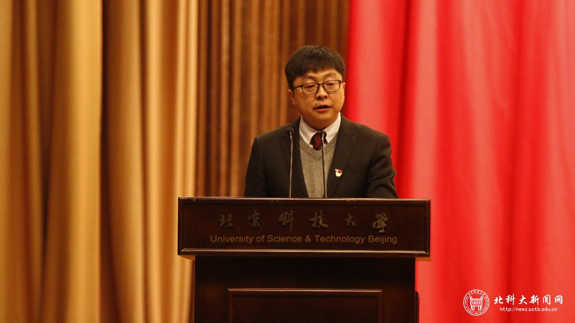 1561a0fc6b18aef698569092257c928d.jpg 董春阳_副本.jpg