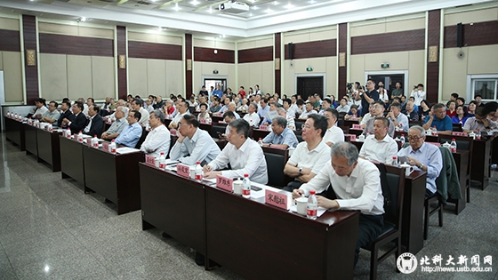 a5c7da64d59189d38761c5b841e6d876.jpg AB5I2955.jpg
