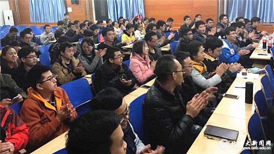 cdd802f8f7a34890de9fc73dca04d050.jpg 3.现场.jpg