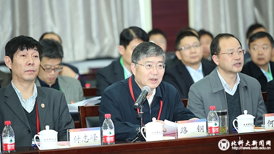 dfc010a29cf8912c9ffe61c7e0a94f6c.jpg AB5I6516 拷贝.jpg