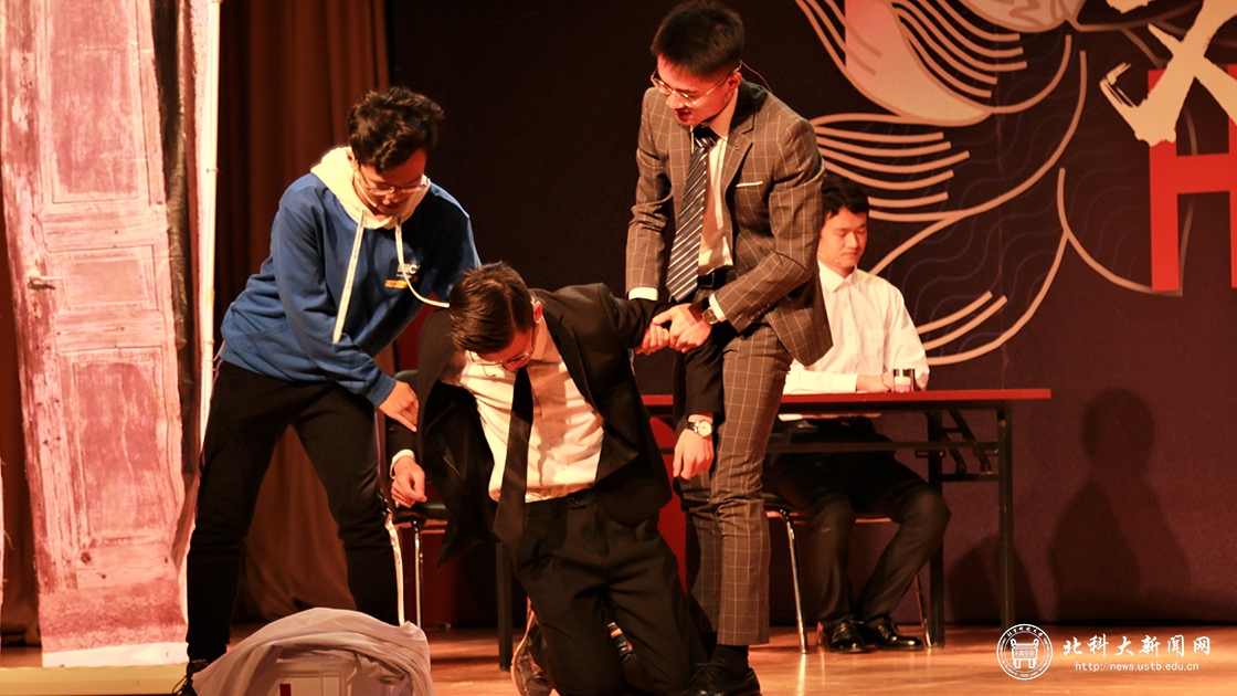 94f542f7207a9ad30f7d16e75149fb51.jpg 1120-节目三.jpg