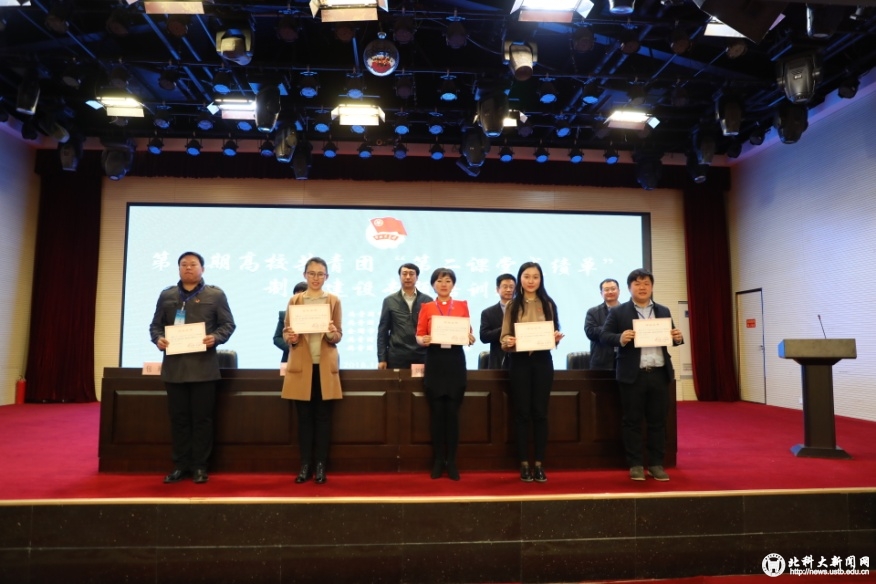 1b0163e5971a795cdcd42a3ac71c7bb8.jpg 1b0163e5971a795cdcd42a3ac71c7bb8.jpg