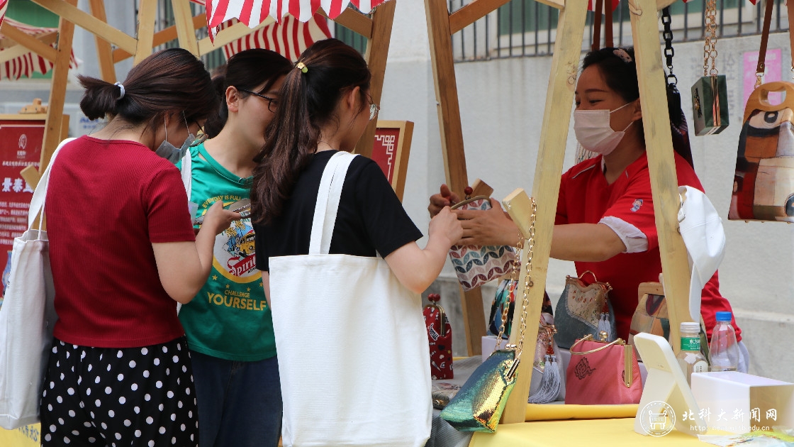 b96ffb30b9ced2eacd5a626da9371329.jpg IMG_7893_副本.jpg