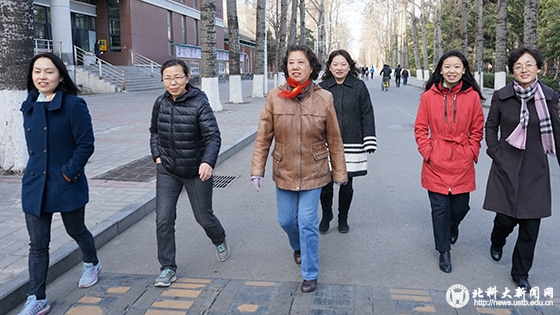 11d190f1bb51aa943b4a7550c35ccd66.jpg 健步3.jpg