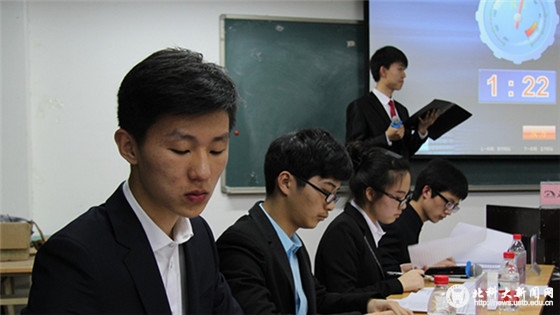 a75c84758c5c02f7e5b6da3c6b3bc65c.jpg IMG_8055_眸目压缩.jpg
