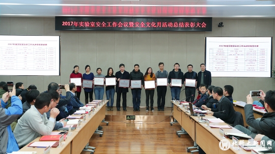 15b63caeb82c52e9e8a02d6b73d5ce59.jpg AB5I0825 拷贝.jpg