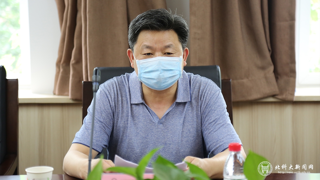 杨校长发言.jpg