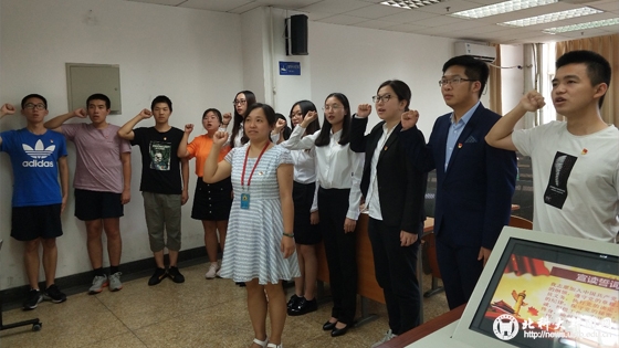 a1ac77998bd753f769fb58bb55a35264.jpg 学校新闻图片格式(4).jpg