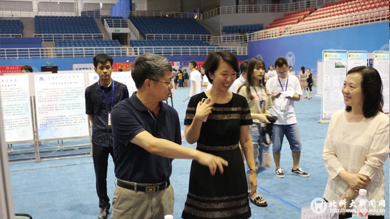 8c87c74eb574ef2ce904227c1b5718ac.jpg 学校新闻图片格式(1).jpg