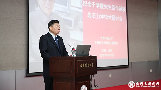 d9de4033f6d5f8885b38c4d5d5cffa08.jpg AB5I2997.jpg