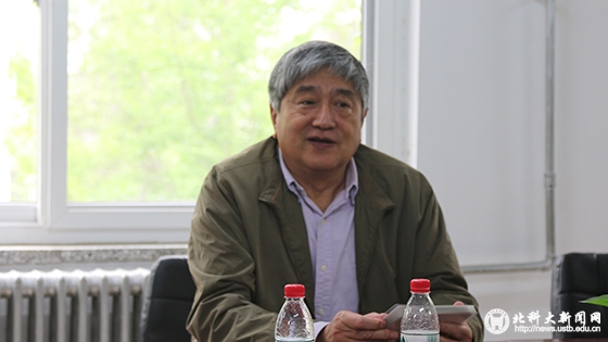 f67b02045ef75b28187dcd2b1945da2f.jpg 许放老院长发言.JPG