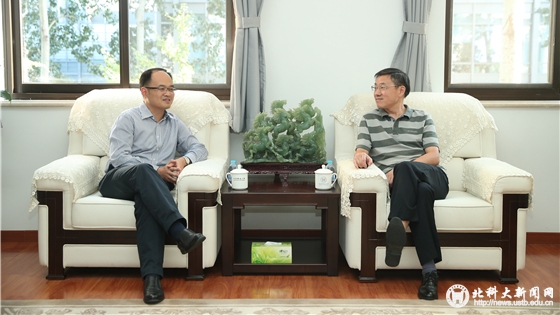 1 熊卓书记与武贵龙书记深入交流.jpg