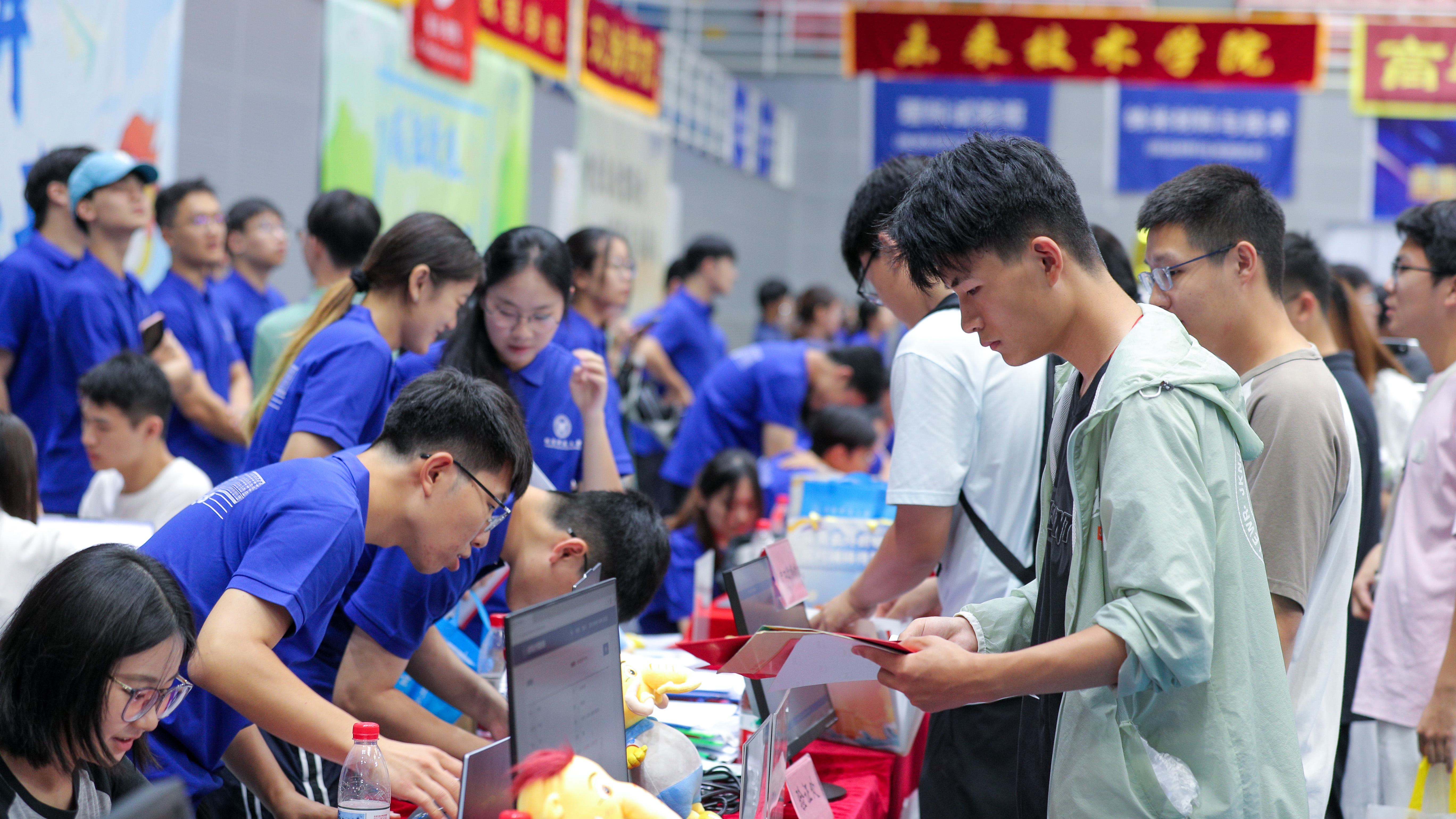 学校2025级本科新生报到-北京科技大学新闻网