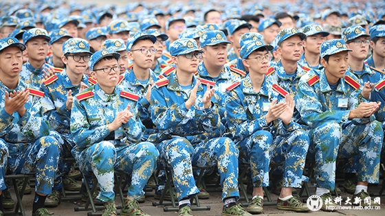 38af7cad541f99de826a2fe8682182d3.jpg AB5I2277 拷贝.jpg
