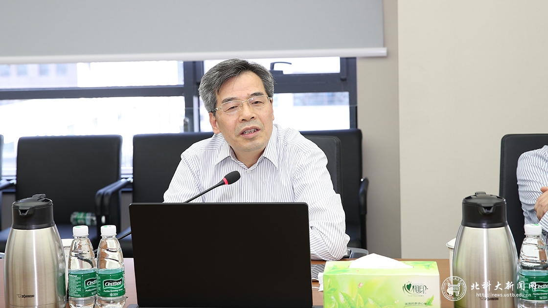 b0ba2135c89ca51de9b86ccbc89684bf.jpg 3谢建新院士讲话.JPG