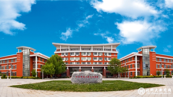 1665ae24d8c75a4ed6b3584352833a7c.jpg 2015学院正门全景11.jpg