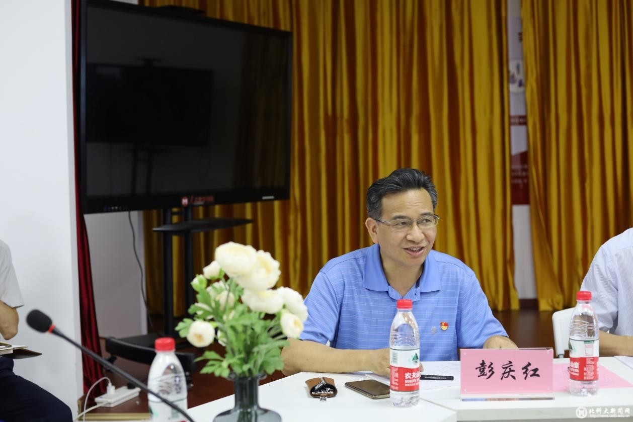 新时代青年的成才机遇与使命担当-学生党员主题党课顺利开讲